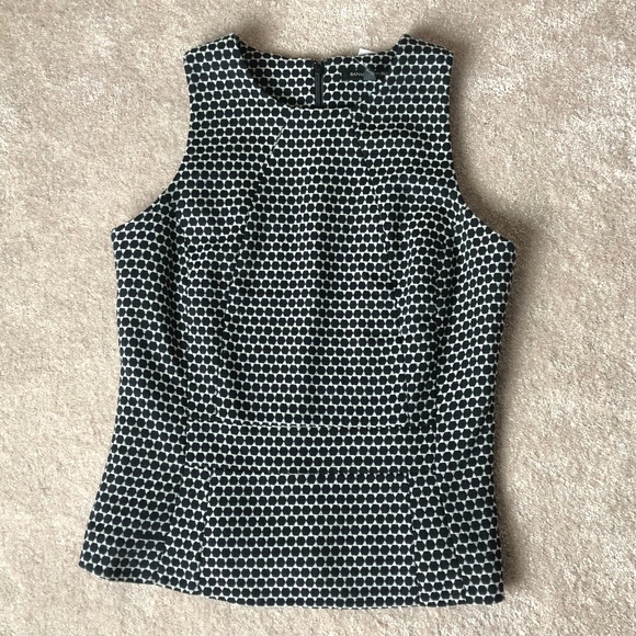 NWT Banana Republic Sleeveless Peplum Top - Picture 2 of 8